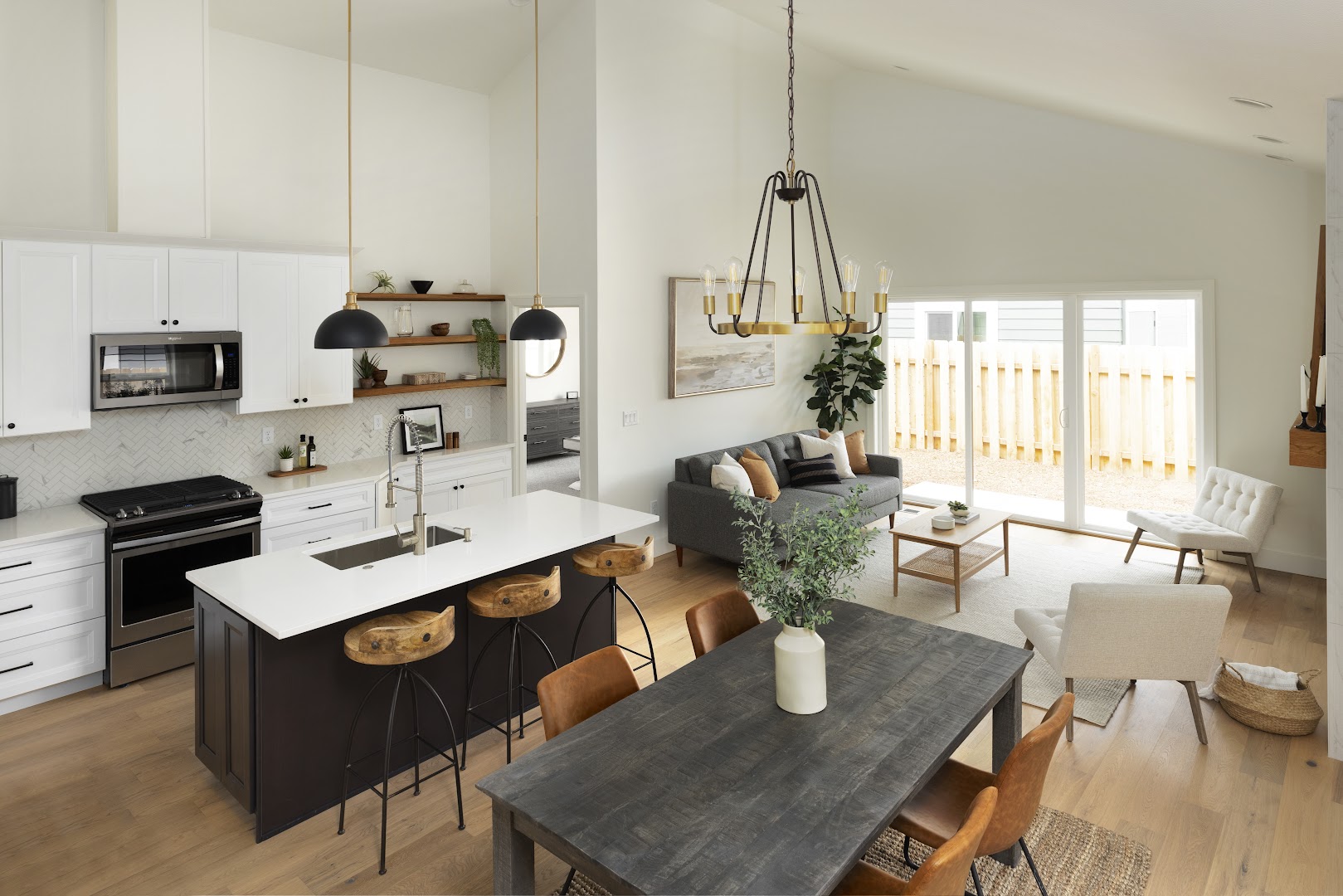 Arcadia Staging - Interior Designer in Portland, Oregon