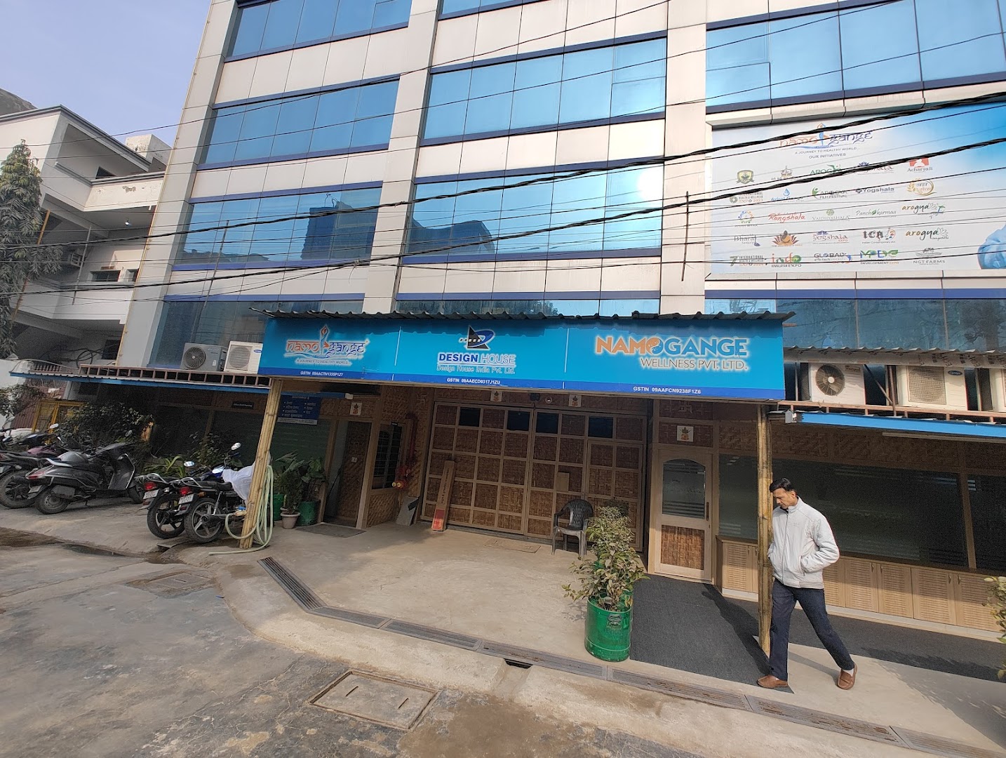 Design House India Pvt Ltd - Interior Designer in Ghaziabad, Uttar Pradesh | Portfolio & Reviews