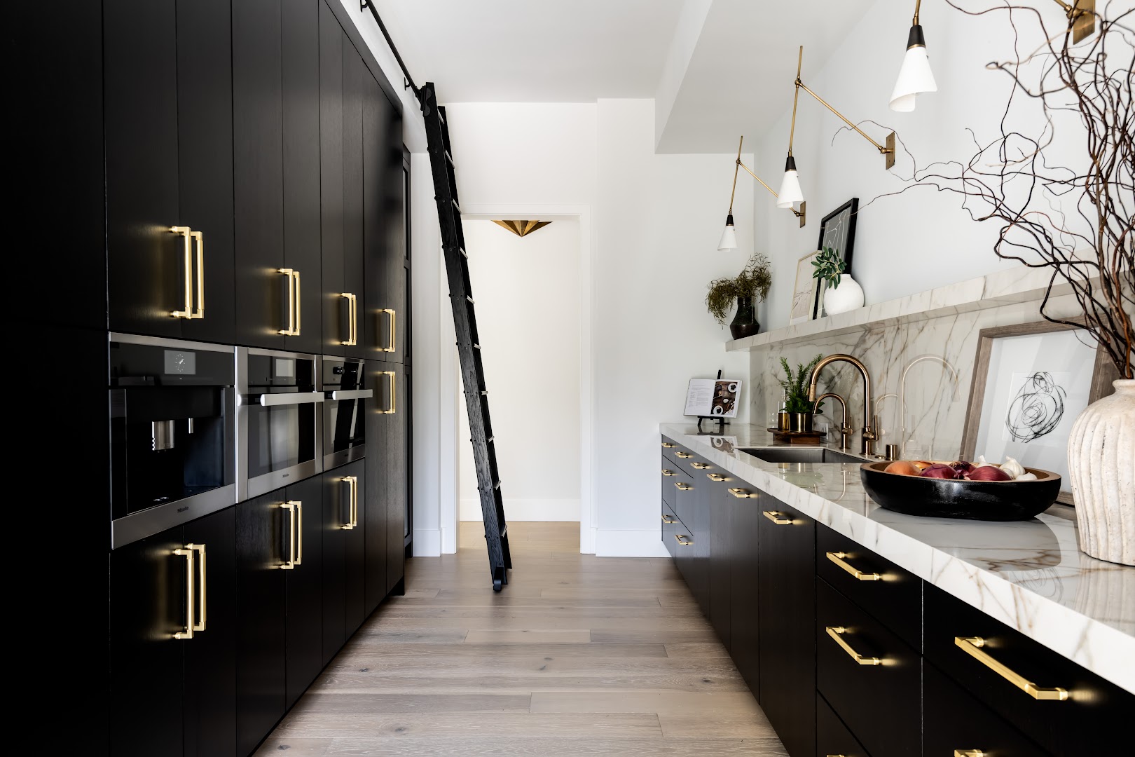 Six Walls - Interior Designer in Mercer Island, Washington